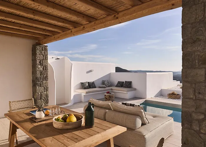 Manikas Milos * Adamantas (Milos)