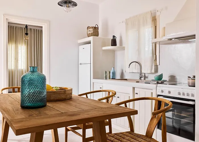 Casa de Férias Manikas Milos Adamantas (Milos)