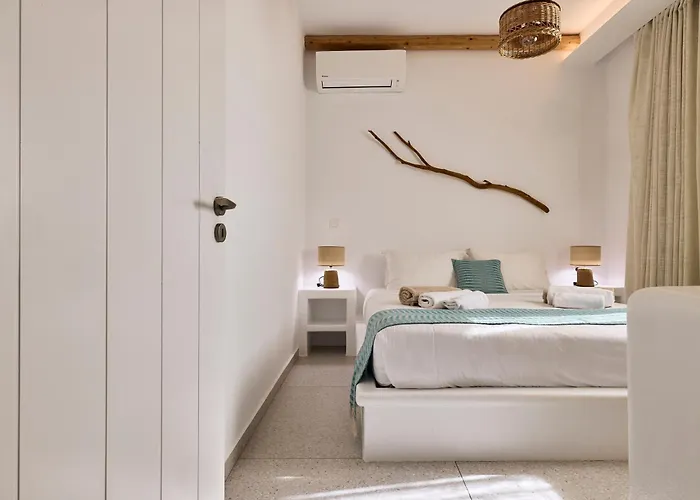 Manikas Milos * Adamantas (Milos)