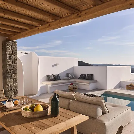 Manikas Milos * آداماس