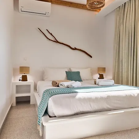 Manikas Milos بيت للعطل