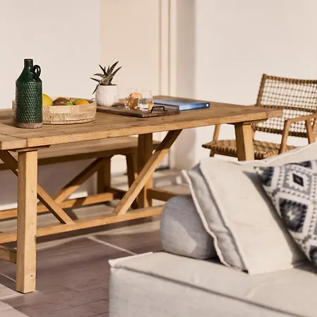 Manikas Milos * Adamantas (Milos)