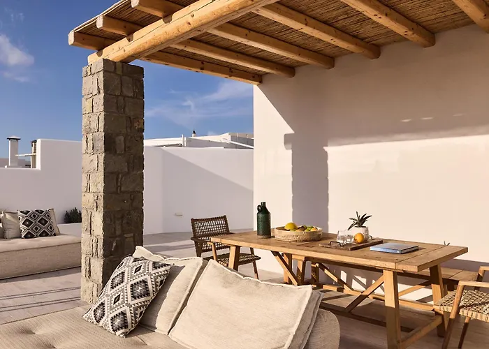 Manikas Milos Holiday home *