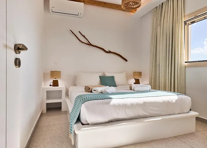 Manikas Milos Holiday home